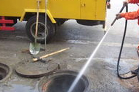 黑山芳山管道疏通改造、高压清洗、市政管道工程化粪池清理提供集水井清理、污泥池清理、窑井清理服务
